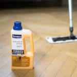 ENTRETIEN BRILLANT POUR PARQUETS ET SOLS STRATIFIES - PARQUET - Mr Bricolage : Outillage, Jardinage, Animalerie, Electricité