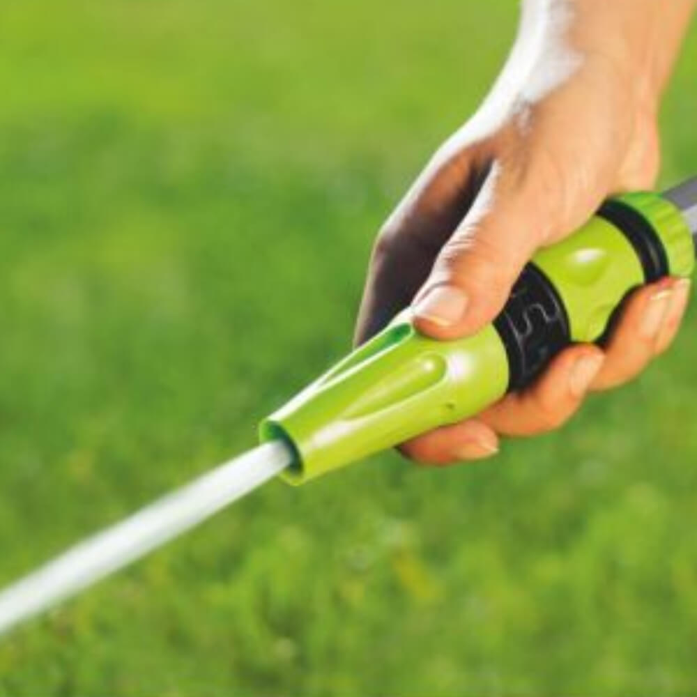 TUYAU ECOLIGHT 20 MÈTRES ET ARROSEUR SIMPLE + ACCESSOIRE, NEZ DE ROBINET FEMELLE G3/4 – CELLFAST - TUYAUTERIE - Mr Bricolage : Outillage, Jardinage, Animalerie, Electricité