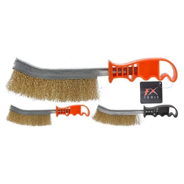Brosse métallique avec poignée
