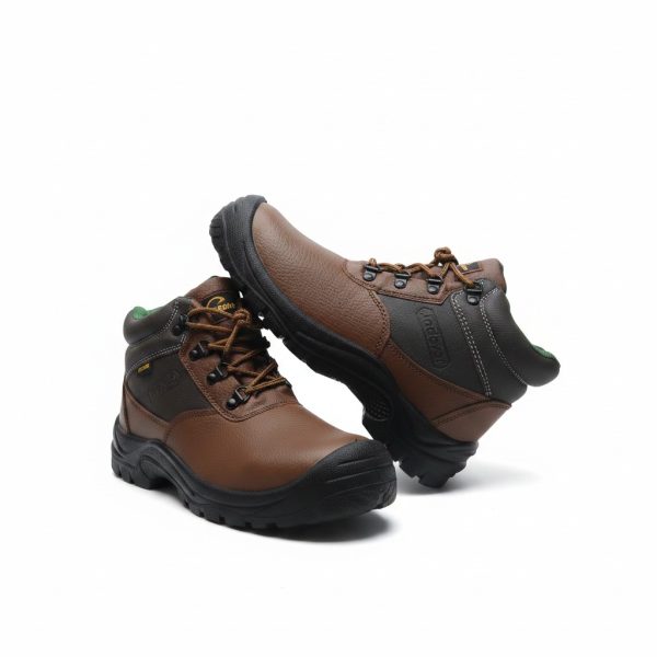 Chaussures de sécurité montantes cuir P42 JADEVER