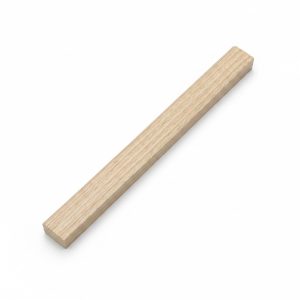 Baguette d'angle en bois clair pour finitions décoratives
