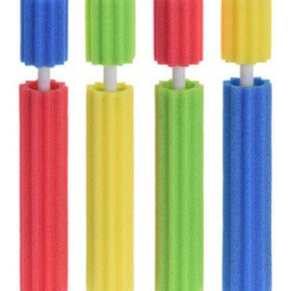 Lance-eau en mousse 30 cm 4 coloris assortis